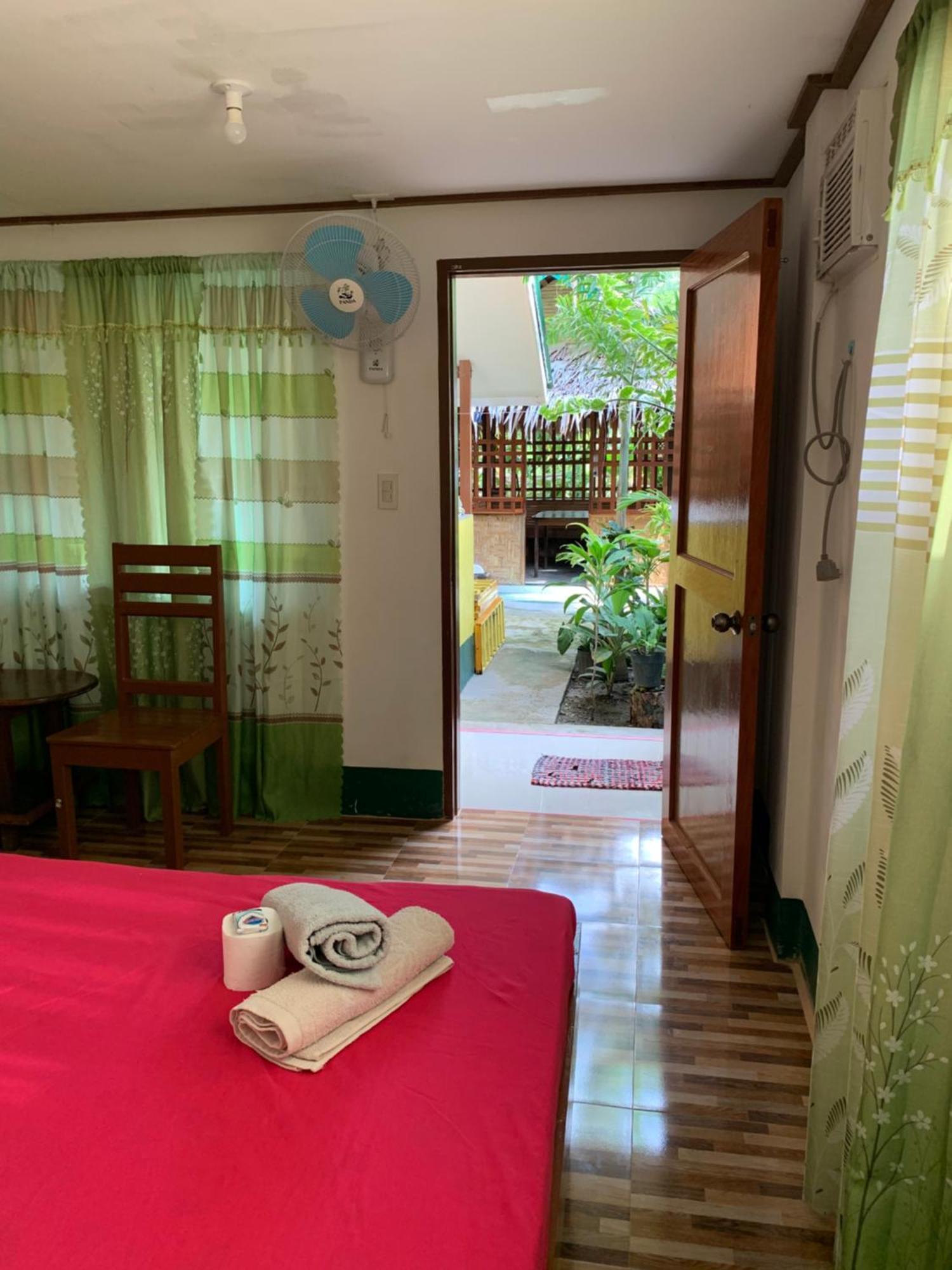 Divinagracia Cottages 圣维森特 外观 照片